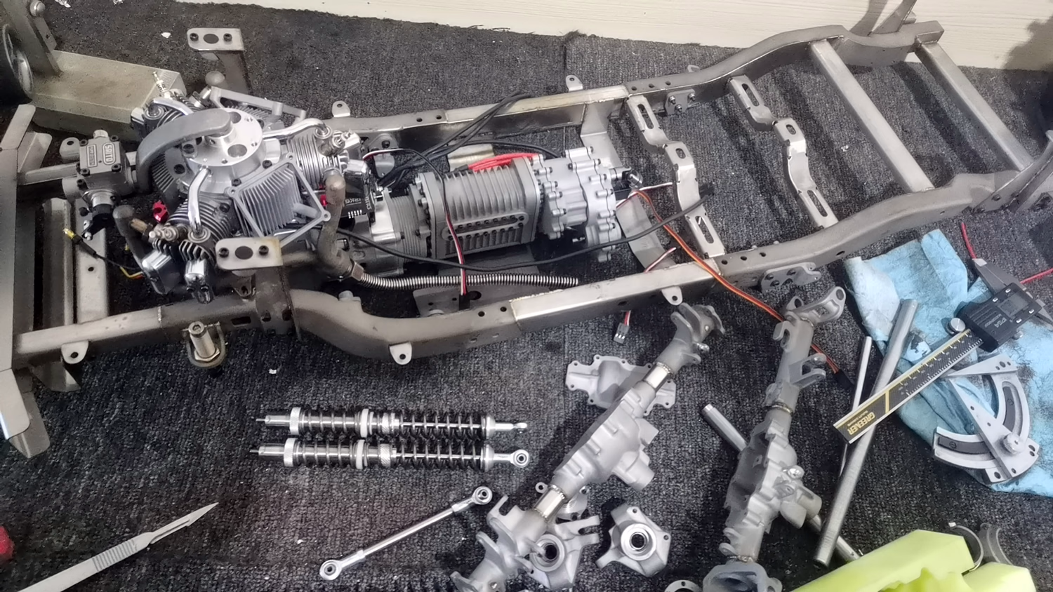 1/6 jeep rubicon hybrid car
